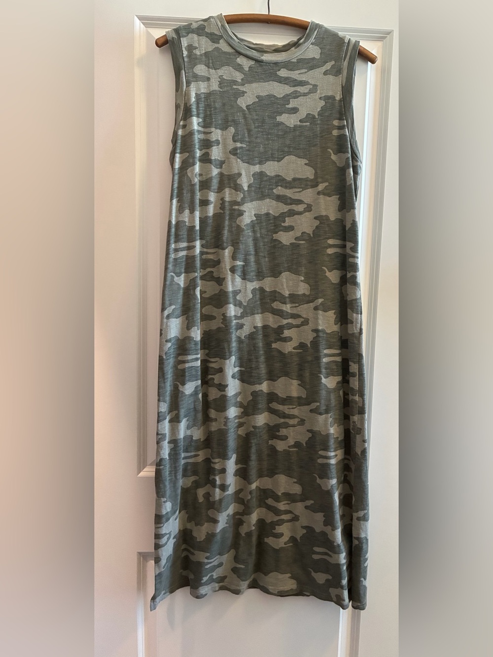 Universal Thread Olive Camo Maxi Skirt